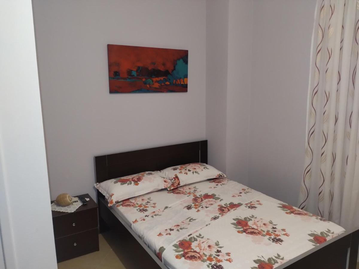 Xuxi Apartments Lukovë Extérieur photo