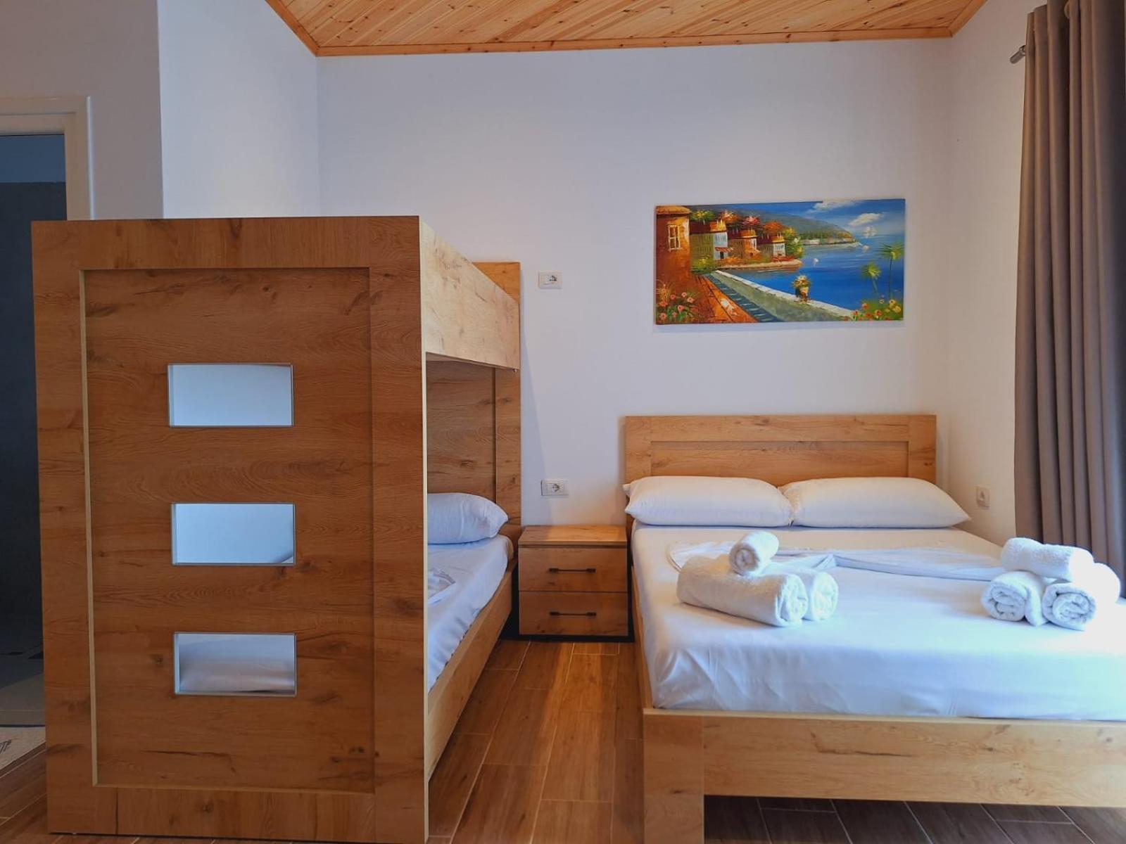 Xuxi Apartments Lukovë Extérieur photo
