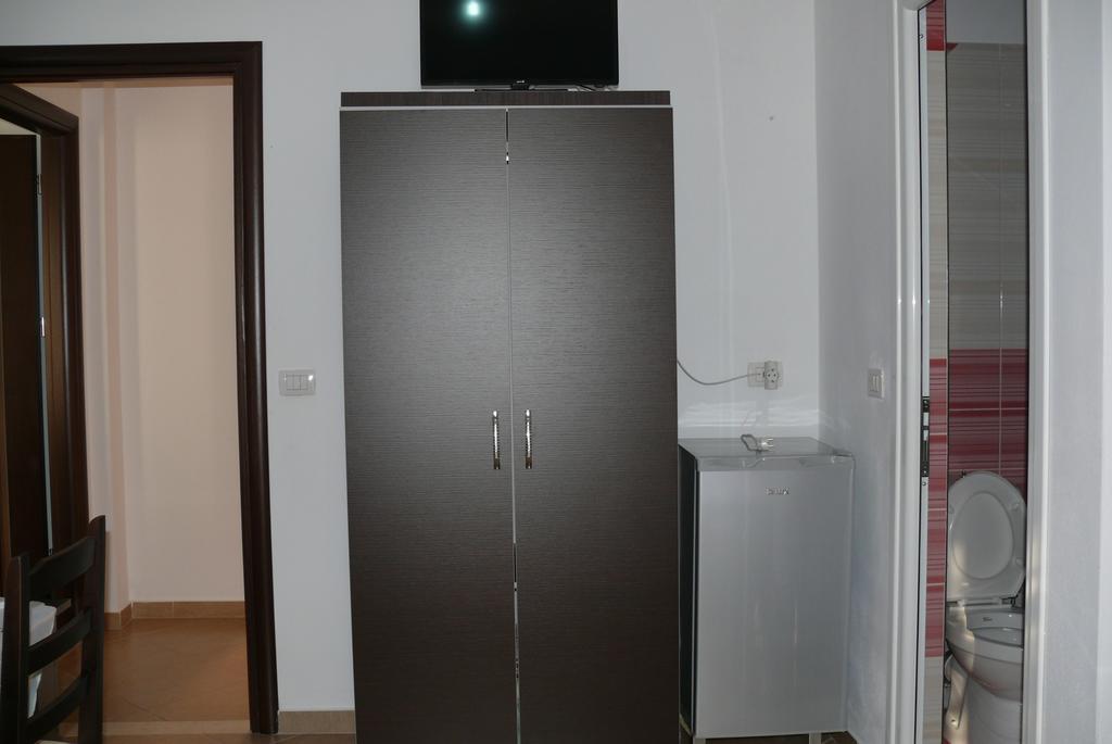 Xuxi Apartments Lukovë Extérieur photo