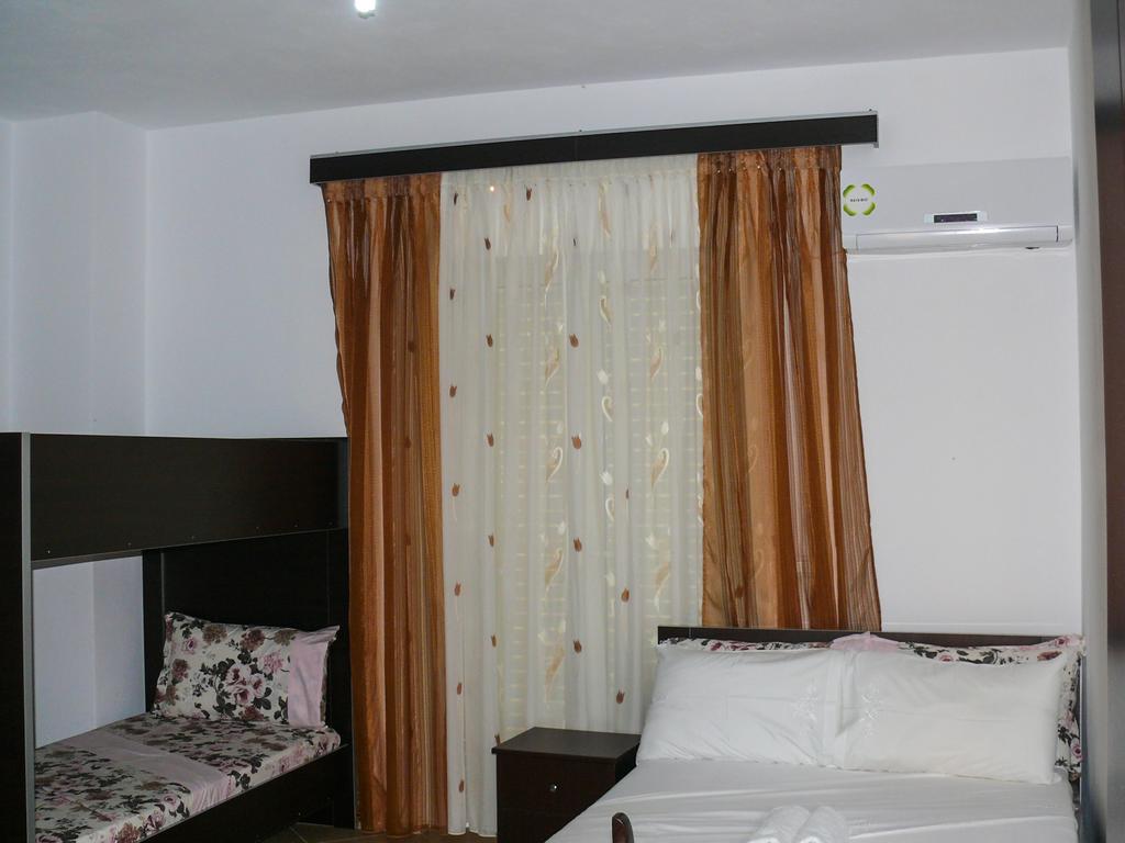 Xuxi Apartments Lukovë Extérieur photo